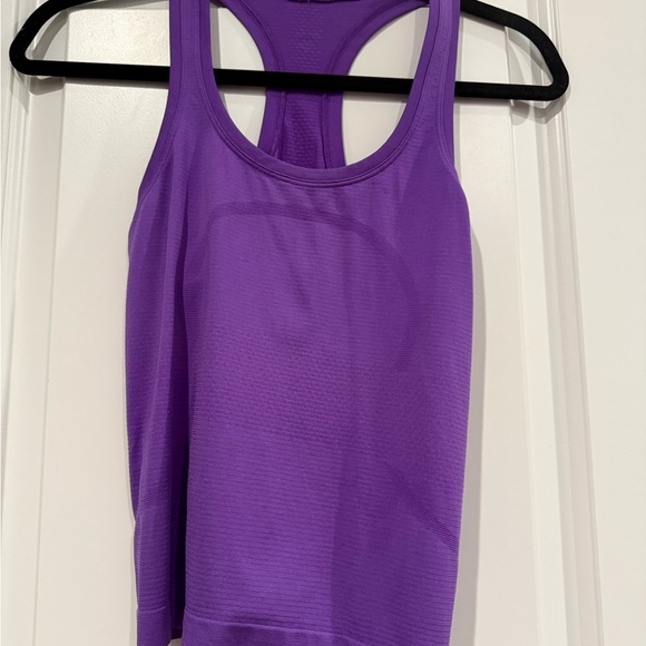 lululemon athletica Tops - Lululemon Swiftly Tech Racerback Tank Top
*Waist Length